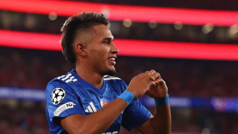 El samario Camilo Durán brilló en Champions ante Benfica image
