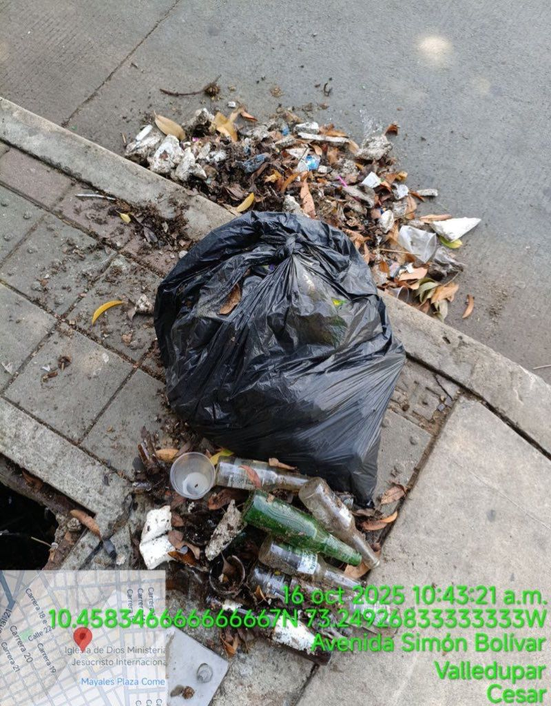 Conexiones ilegales saturan alumbrado público de la Av. Simón Bolívar Conexiones ilegales saturan alumbrado público de la Av. Simón Bolívar | RTA Noticias