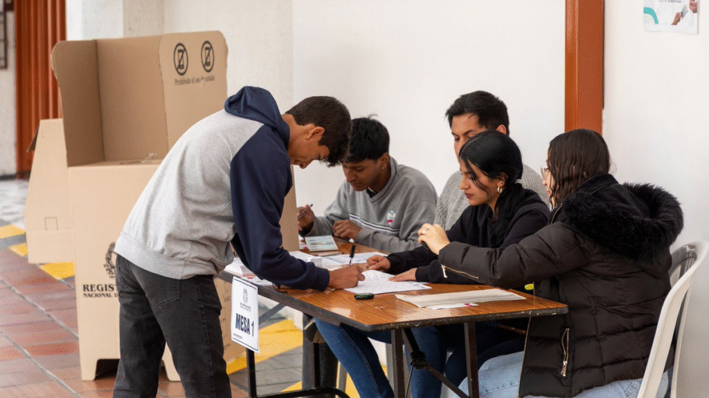 Baja participación juvenil marca las elecciones de los Consejos de Juventud en el Cesar Baja participación juvenil marca las elecciones de los Consejos de Juventud en el Cesar | RTA Noticias