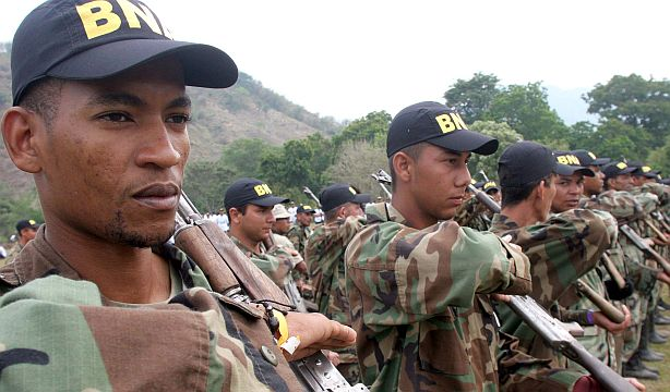 Congreso Nacional de exparamilitares en Valledupar Congreso Nacional de exparamilitares