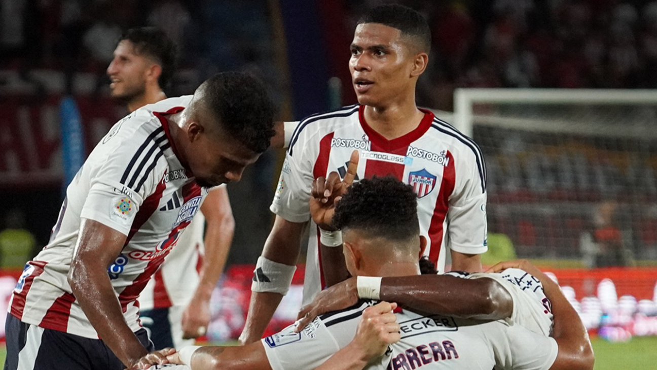 Junior sufrió pero ganó en el debut de los cuadrangulares