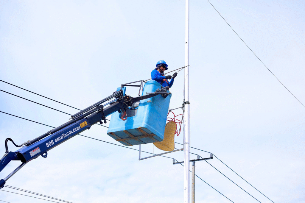 ESTIV inicia las instalaciones del alumbrado navideño en Valledupar | RTA Noticias