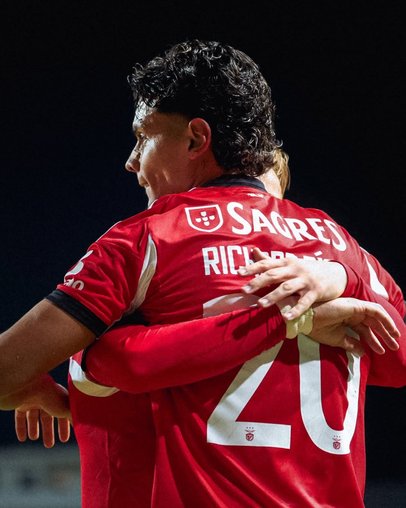 Richard Rios brilla y lidera la victoria del Benfica Richard Rios brilla y lidera la victoria del Benfica