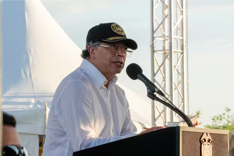 Petro solicita compra de sistemas antidrones tras atentado en Aguachica image