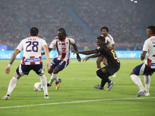 Junior voltea el partido ante América y acaricia la final | RTA Noticias