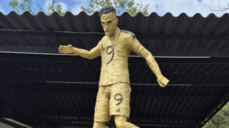 Falcao tiene monumento en Bahía Concha como homenaje a su legado falcao