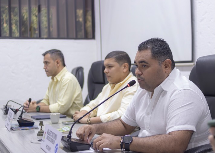 Posesionada la Mesa Directiva 2026 El Concejo de Valledupar posesionó este jueves 27 de noviembr (9)