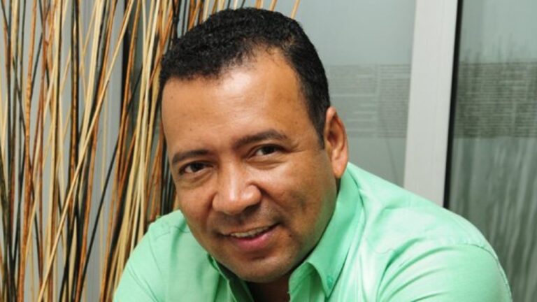 El cantante vallenato Enaldo Barrera "Diomedito" obtiene libertad condicional DIOMEDITO