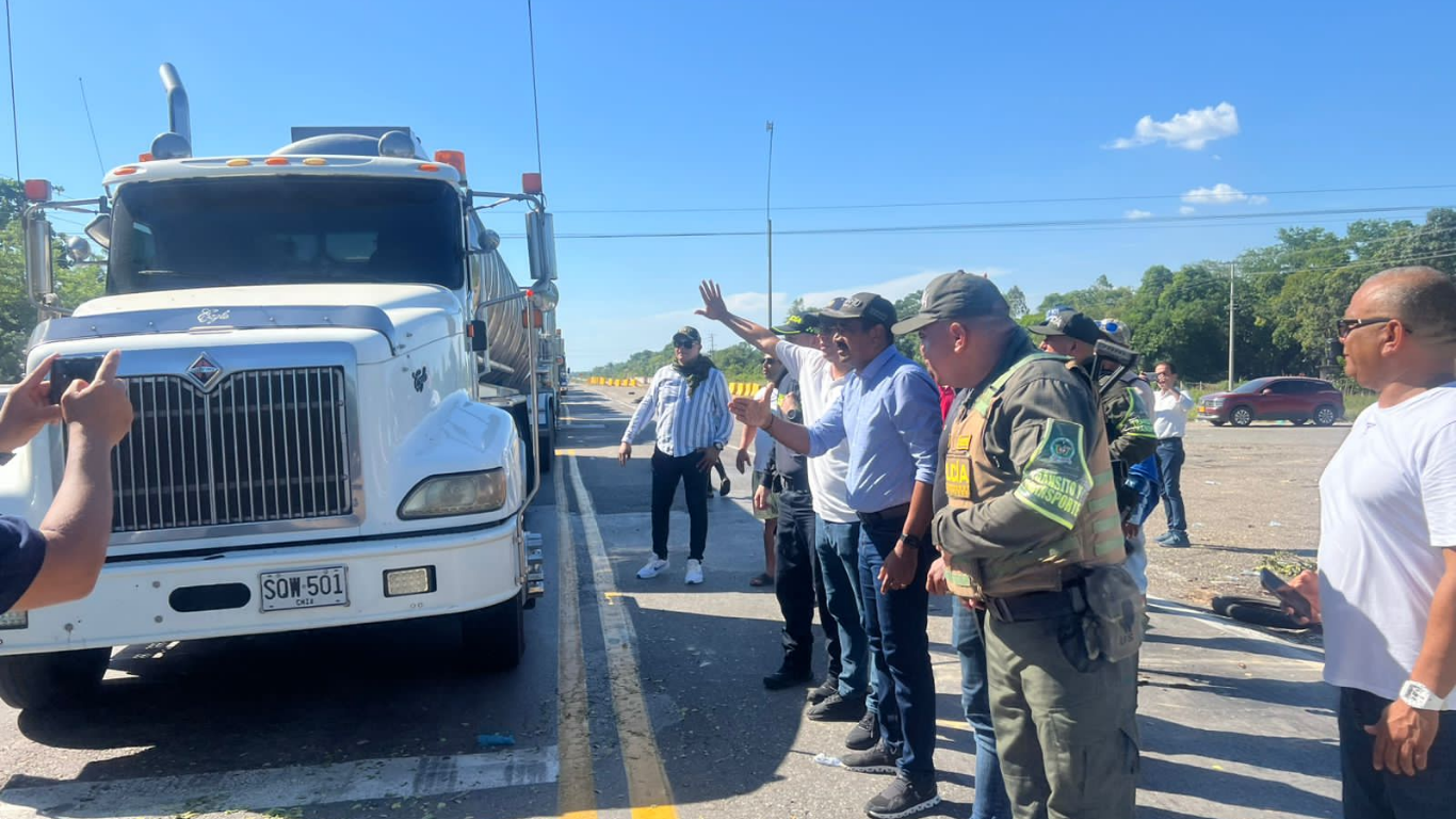 Autoridades y comunidad restablecen movilidad tras bloqueos en la Ruta del Sol en Chiriguaná, Cesar BLOQUEOS