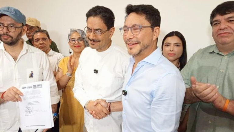 La adhesión de Carlos Caicedo a Iván Cepeda: una jugada que reconfigura la izquierda colombiana CARLOS CAICEDO E IVAN CEPEDA