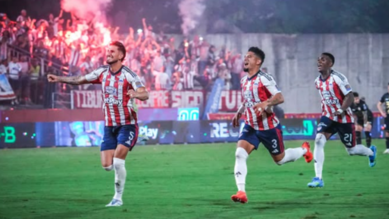 Junior eliminó a Santa Fe y avanzó a la final en penales junior