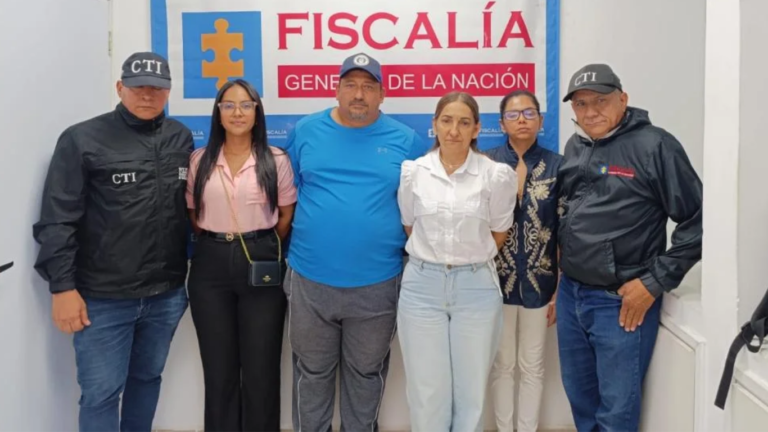 Cinco docentes judicializados por presuntas irregularidades en convocatorias públicas en Ciénaga Docentes capturados
