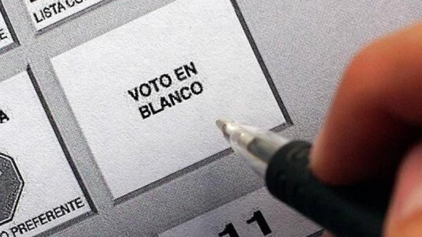 ¿Qué pasa si gana el voto en blanco en la segunda vuelta presidencial? Esto dice la ley colombiana voto en blanco