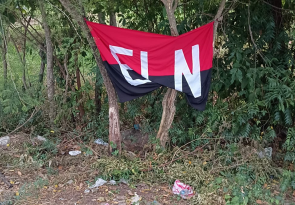 En Chiriguaná hallan panfletos y banderas alusivas al ELN en la entrada del corregimiento de Poponte Chiriguaná ELN