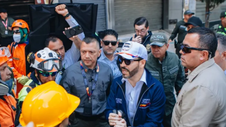 De la Espriella declara emergencia económica tras terremoto en Colombia Emergencia económica