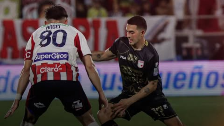Junior dejó escapar el triunfo y Santa Fe rescató un empate en Barranquilla Junior