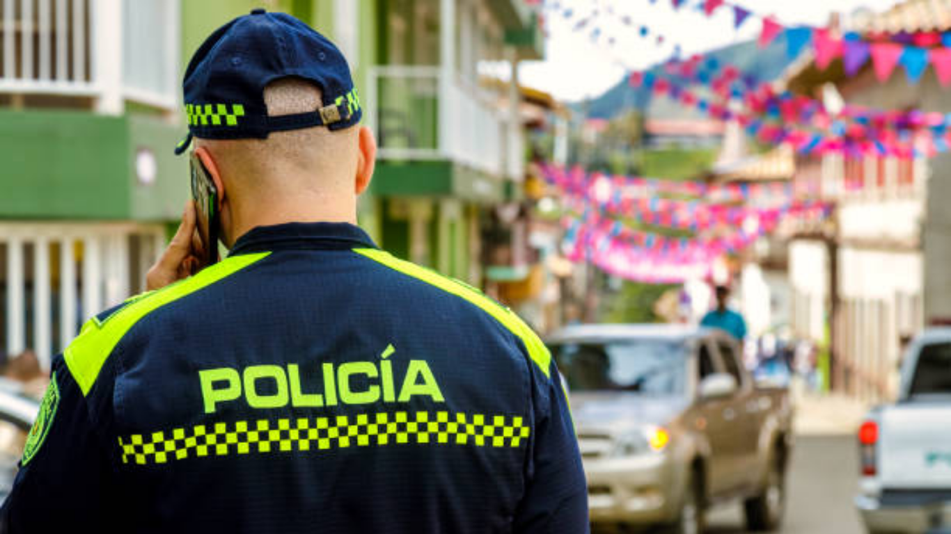 La Procuraduría formuló cargos a Intendente de la Policía por presunto acoso sexual en Bucaramanga Procuraduría