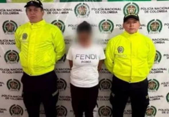Madre fue capturada por presunto abuso contra su hija de 9 años capturada