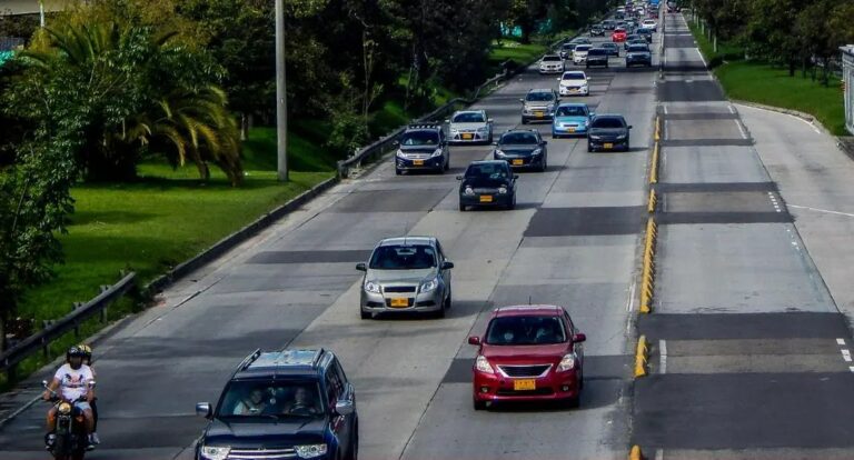 Compró un carro usado: 10 cosas que debe revisar antes de entregar el dinero comprar carro usado