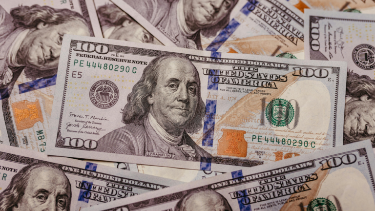 dólar
