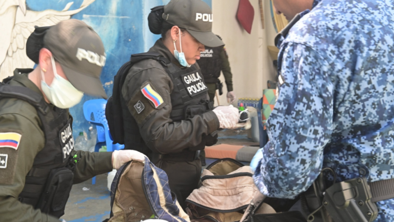 GAULA incauta 9 celulares y 10 SIM en celda de señalados de las ACSN en La Tramacúa la tramacúa