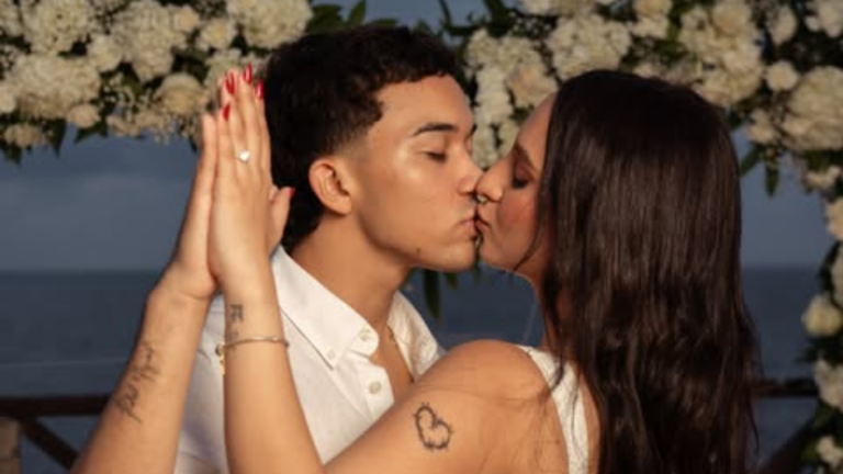 Samuel Morales e Indira Santamaría anuncian compromiso y embarazo Samuel Morales