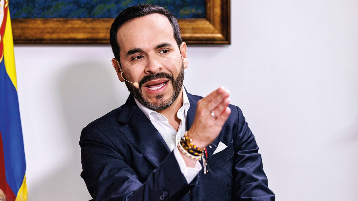 Abelardo de la Espriella fija nuevas reglas para proyectos de ley en Colombia abelardo