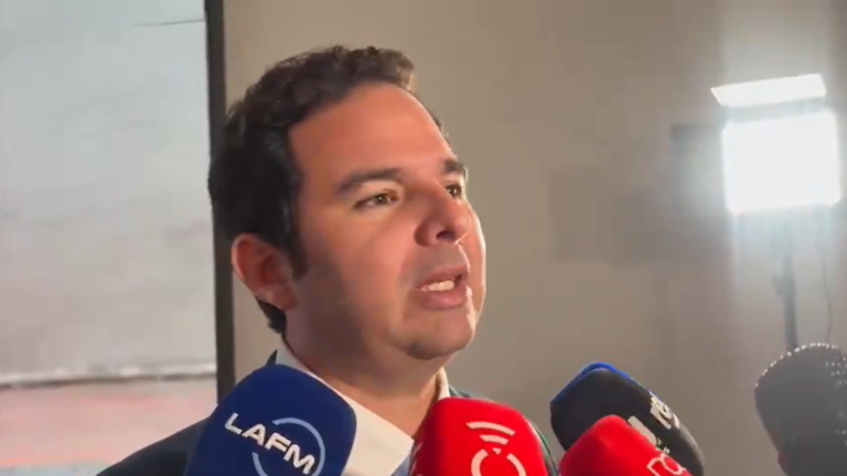 Carlos Meisel impulsa referendo para reducir el tamaño del Estado en Colombia Carlos Meisel